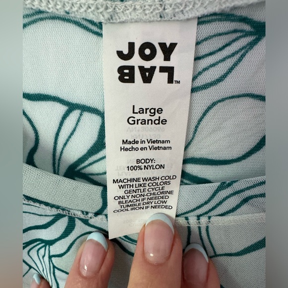 Joy Lab floral sheer workout top sz L - Picture 3 of 3